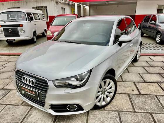 AUDI A1 1.4 TFSI SPORTBACK ATTRACTION 16V 122CV GASOLINA 4P S-TRONIC
